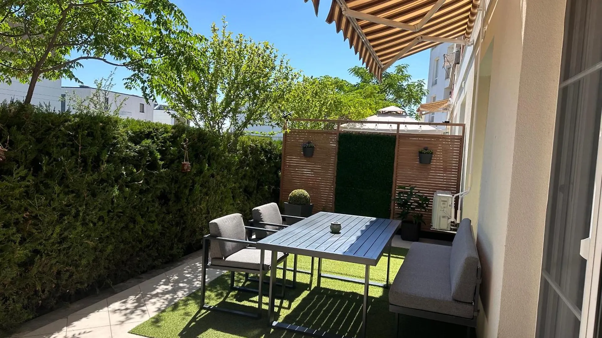 Doris Beach Apartment D06 Burgas City 0*,  Bulgarien